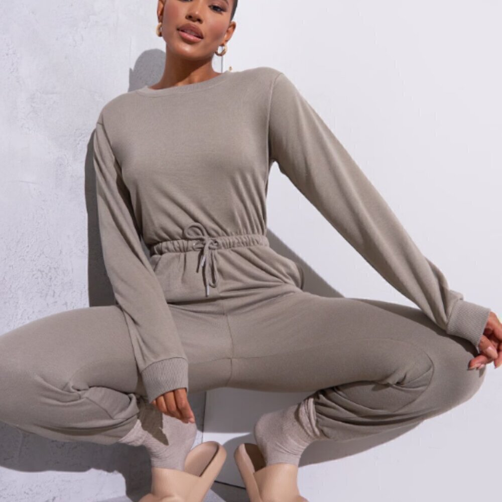 RENEW Light Khaki Beige Long Sleeve Sweat Jumpsuit US 2